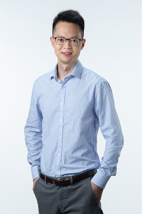 Dr. Janus Zhang