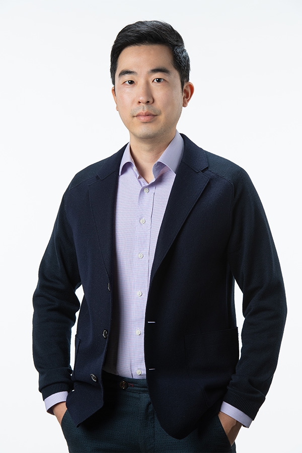 Dr. Albert Ahn