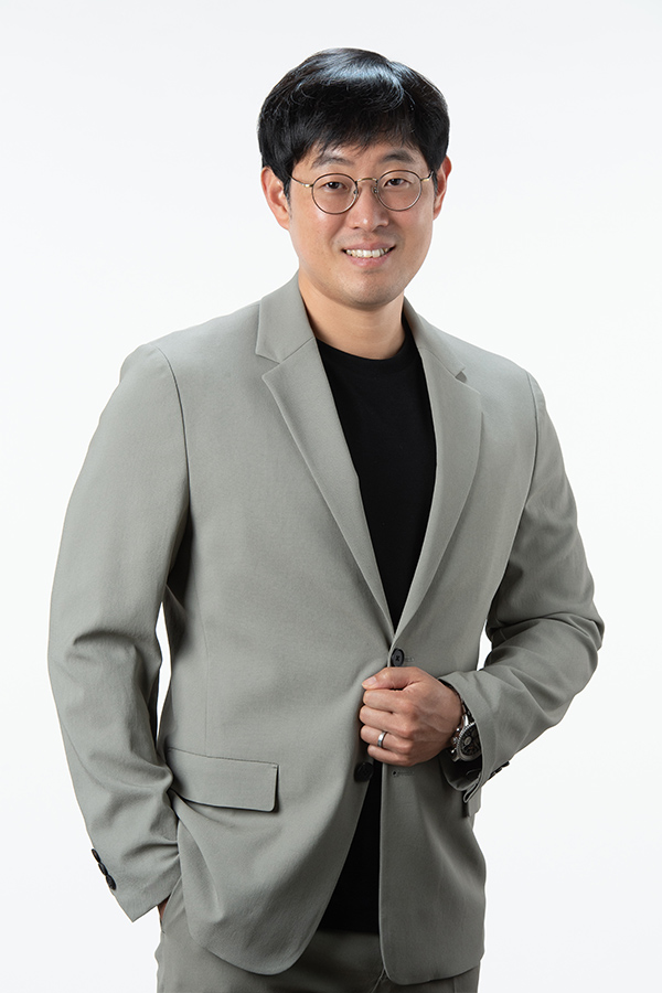 Dr. Jongsoo Kim
